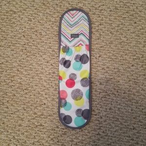 Thirty One Curling and Flat Iron Travel Holder